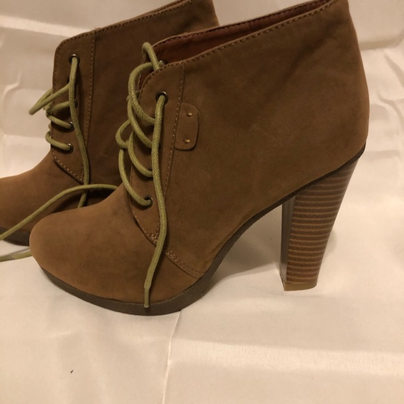BAMBOO brown booties - Picture 1 of 5